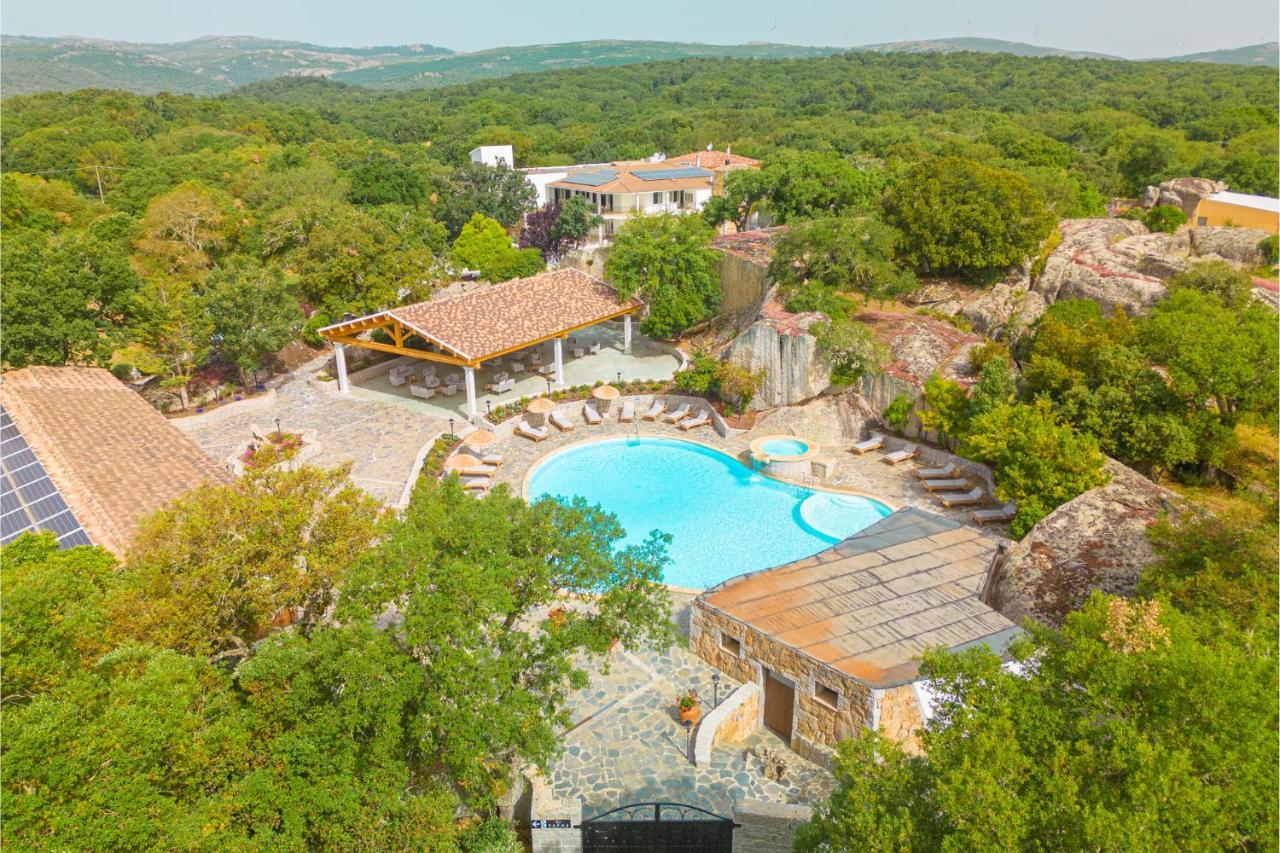 Paghe Eco Luxury Experience Otel Buddusò Dış mekan fotoğraf